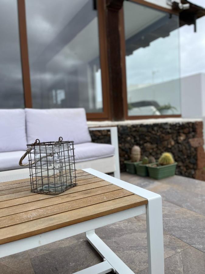 Villa Macher Piscina Y Bar Piscina Tías Eksteriør billede