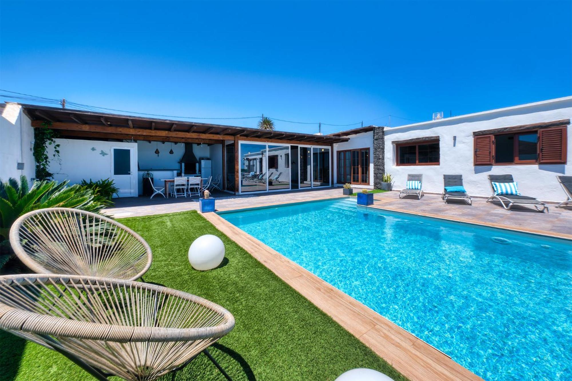 Villa Macher Piscina Y Bar Piscina Tías Eksteriør billede