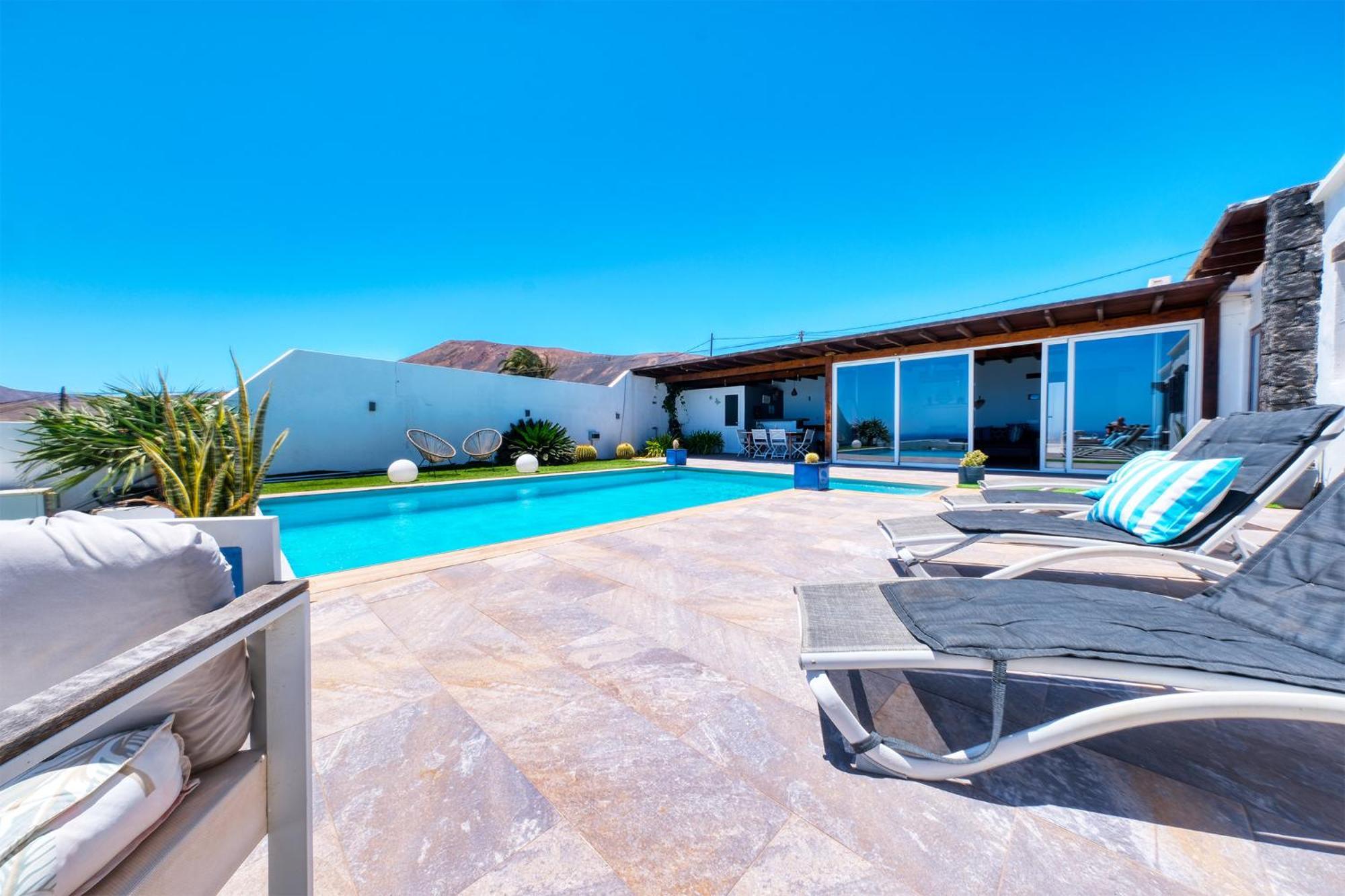 Villa Macher Piscina Y Bar Piscina Tías Eksteriør billede